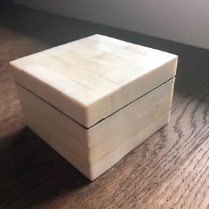 Caja Decorativa de Alta Calidad Hecha a Mano con Incrustaciones de Hueso Natural para Joyería, Frutos Secos, Venta al por Mayor - Product Image 2