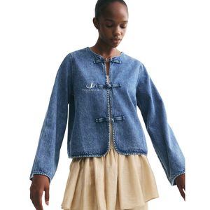 Veste en jean oversize pour femme, coupe ample tendance, manteau décontracté à manches longues pour le printemps et l'automne, vente en gros - Product Image 1