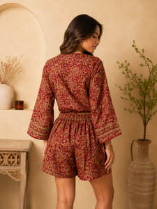 Ensemble Kurta Bohème Rouge en Coton pour Femme, Imprimé Doré, Coupe Ample, Crop Top et Short, Tenue Décontractée d'Été, Style Indien et Pakistanais, Recyclé - Product Image 2