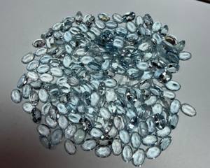 Piedra Preciosa de Aguamarina Natural AAA+++ Corte Esmeralda Ovalado 6x4MM Facetada |   Piedra de Aguamarina Azul Suelta para Joyería y Venta al por Mayor - Product Image 3