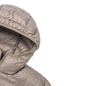 Veste matelassée à capuche pour homme, coupe-vent, rembourrée en polyester, manteau d'hiver décontracté, coupe ajustée, fermeture éclair, longueur normale, couleur unie - Product Image 3