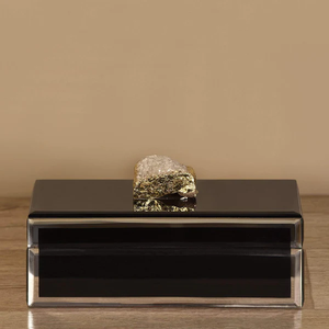 Boîte de rangement pour bijoux en verre noir avec accent en pierre naturelle, bordure dorée, finition brillante, doublure douce, organisateur décoratif pour souvenirs - Product Image 1