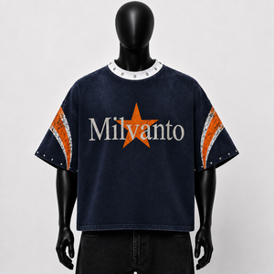 เสื้อยืดทรงบ็อกซี่สีกรมท่า |   เสื้อยืดคอกลมแขนสั้นประดับเพชรพลอยสไตล์วินเทจสำหรับผู้ชาย |   เสื้อยืดพรีเมียมสำหรับฤดูร้อน - Product Image 1