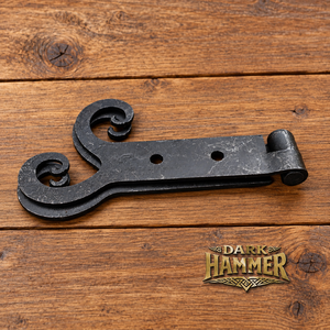 Bisagra metálica medieval forjada a mano con diseño de espiral para puertas de madera, portones y gabinetes - Product Image 3