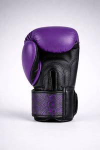 Guantes de Boxeo de Cuero Negro y Morado de Alta Calidad, Guantes de Entrenamiento Personalizados, Guantes de Sparring OEM con Soporte Fuerte para la Muñeca, Logotipo Personalizado LOGRO - Product Image 5