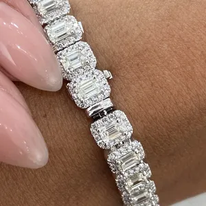 Pulsera de Diamantes Vintage de 6.5 Ct, Corte Esmeralda, Cultivados en Laboratorio, E F VVS2, Oro Blanco de 14K, Certificado IGI, Regalo de Compromiso o Boda - Product Image 3