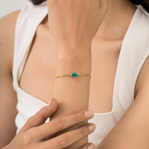Pulsera de Oro Amarillo de 14K con Diseño Sencillo y Moderno, Eslabones Cubanos, Esmeralda en Forma de Pera, Piedra Única, para Uso Diario, Joyería Apilable - Product Image 2