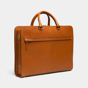 Bolso de cuero original unisex de alta calidad personalizable con logotipo bordado o impreso personalizado en cuero PU - Product Image 3