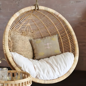 Sillas colgantes redondas para interiores y exteriores, silla colgante de ratán con forma de luna al precio más bajo. - Product Image 6