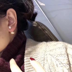 Boucles d'oreilles pendantes en argent S925 avec perles d'eau douce Edison de 12-13 mm, lumière intense, blanc australien plat, légèrement imparfaites, design fin - Product Image 3