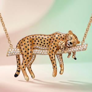 Collar con Colgante de Leopardo de Lujo, Chapado en Oro, con Circonitas, Joyería Animal para Mujer, Regalo - Product Image 1
