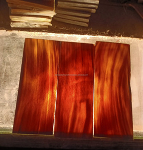 แผ่นเปลือกเขาควายน้ำสีน้ำตาลอ่อน รูปทรงสี่เหลี่ยมผืนผ้า งานฝีมือทำมือ สไตล์โมเดิร์น หรูหรา สัมผัสเหมือนจริง ผลิตภัณฑ์แท้จากแซมโกลบอลเอ็กซ์ปอร์ต แว่นตาจากธรรมชาติ - Product Image 4