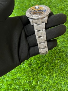 Reloj de Lujo con Esfera de Diamante Moissanite, Cristal de Zafiro, Cuarzo, Pulsera Plateada, Esfera Azul, Números Romanos, Fecha, Regalo - Product Image 2