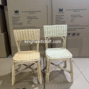 Chaise pour enfant en rotin naturel tressé à la main pour location événementielle, mariage, fête, anniversaire, photographie et décoration - Product Image 3