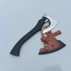 Hache viking en acier carbone fabriquée à la main |   Lame à barbe avec manche en bois de rose poli |   Hache de combat nordique authentique - Product Image 6