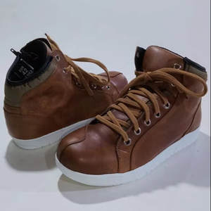 Zapatillas de hombre de moda Wera, zapatillas de cuero genuino marrón con cordones, todas las tallas disponibles - Product Image 1