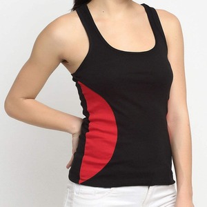Débardeur femme Index Apparel noir et rouge à blocs de couleur, col rond, tricoté, respirant, style sportif, longueur normale - Product Image 3