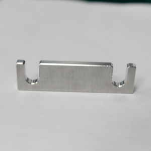 Pièces métalliques et plastiques de haute précision usinées sur commande au Vietnam - Product Image 1
