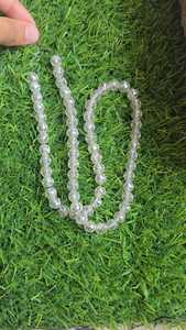 Perlas de diamante moissanita blanca de 5 mm con corte facetado para la elaboración de joyería - Product Image 2