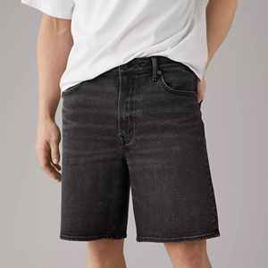 กางเกงยีนส์ขาสั้นทรงหลวมสไตล์วินเทจสำหรับผู้ชาย แบบฟอกสี  สามารถปรับแต่งสีได้ - Product Image 4