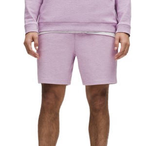 Conjunto de 2 piezas de sudadera con capucha y pantalones cortos texturizados color lavanda para hombre, ropa informal ligera de verano, conjunto de pantalones cortos perfectos y cómodos - Product Image 3