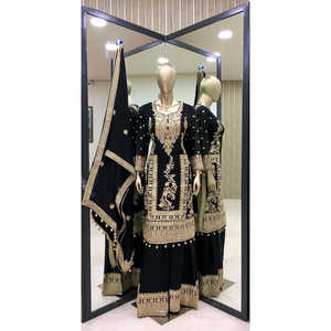 Ensemble de vêtements de fête pour femmes en soie pure comprenant un haut Plazzo Dupatta - Product Image 1