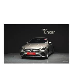 Mercedes-Benz Classe E E450 4MATIC Coupé Modèle mai 2021 avec 49 874 km Boîte de vitesses automatique Volant à gauche Caméra arrière - Product Image 3