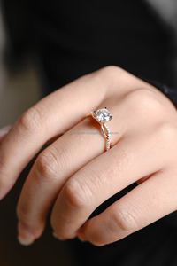 แหวนเพชร14K สีเหลืองทองสไตล์วินเทจได้รับการรับรองจากห้องปฏิบัติการสำหรับงานเลี้ยงครบรอบแต่งงานของผู้หญิงแหวนชั้นดี - Product Image 6