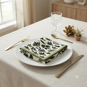 Serviette de table en coton imprimé de qualité supérieure avec motif botanique de cactus et plantes en pot – Serviette de table décorative pour la maison et les restaurants - Product Image 1