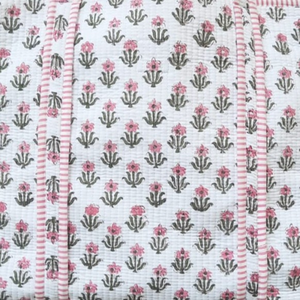Bolsa de Mano de Algodón Acolchada con Estampado de Cactus Rosa, Hecha a Mano en Jaipur, Ecológica, Duradera, Ideal para Regalos, Oficina y Salidas Informales - Product Image 5
