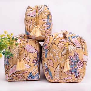 Bolsa de Maquillaje Portátil Grande, Multifuncional, Reutilizable, con Estampado Floral, Ecológica, Resistente al Agua, Hecha a Mano con Algodón Orgánico - Product Image 2