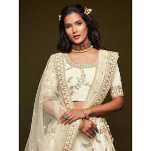 Agréable Fil Blanc Broderie Art Soie Mariage Lehenga Choli - Product Image 3