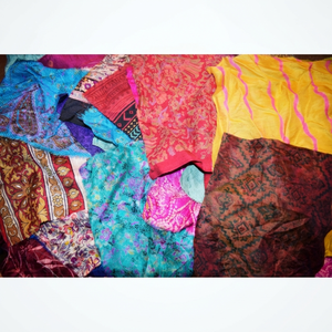 Recycled Silk Saree Scraps Art Craft Projects Eco-Friendly Mulberry Silk <b>Fabric</b> Remnants Tricot 100D Heavyweight - Product Image 1