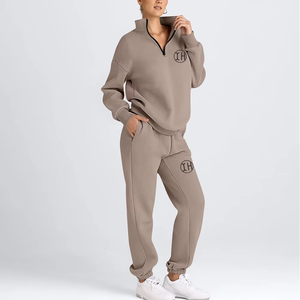 Conjuntos de chándal de dos piezas para mujer, sudadera de forro polar, pantalones ajustados, trajes deportivos, chándal de punto estampado para mujer - Product Image 4
