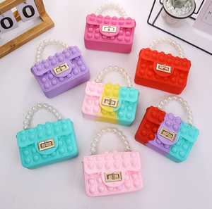 Sac à bandoulière en silicone multicolore Pop Fidget pour filles, mini sac à chaîne de perles, jouet sensoriel à bulles, porte-monnaie pour enfants, cadeau - Product Image 6