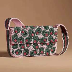 Sac à main artisanal en résine perlée pour femmes Craft Exim TCE |   Portefeuille artisanal traditionnel pour femmes |   Accessoire de mode ethnique artisanal - Product Image 1