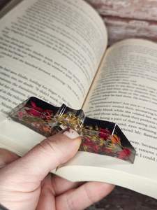 Soporte de Resina para Páginas de Libros, Herramienta de Lectura |   Soporte para el Pulgar para Novelas, Libros de Texto y Agendas - Product Image 2