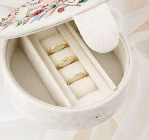 Boîte à bijoux en velours à motif floral et perles, organisateur de bagues avec compartiments, décoration de coiffeuse moderne, boîte à bibelots faite à la main, taille personnalisable - Product Image 6