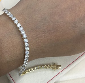 Bracelet tennis solitaire en diamants blancs naturels ronds de 5,72 carats, en argent sterling 925 plaqué rhodium, tendance pour femmes - Product Image 2