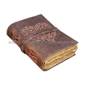 Journal en cuir véritable embossé fait main, style antique, pour femmes, 240 pages, relié, motif cœur classique, pour le dessin, l'écriture et le croquis - Product Image 1