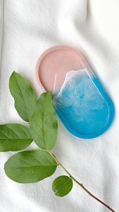 Stylish Handmade Resin Vanity Tray For <b>Makeup</b> Organizer Bathroom Counter And Bedroom Dressing <b>Table</b> Decoration - Product Image 3