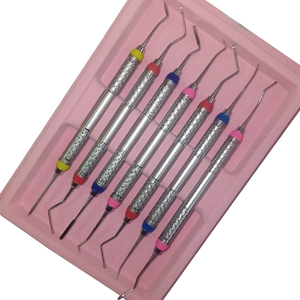 Kit d'instruments de restauration dentaire en composite de résine argentée de haute qualité, manuel, réutilisable, 7 pièces, avec poignée ergonomique, outils dentaires de classe I - Product Image 5