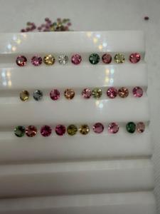Tourmaline naturelle multicolore 3,5 mm, 85 carats, taille brillant, pierre extraite de la terre, effet de jeu de couleurs/feu pour la fabrication de bijoux sur mesure - Product Image 1