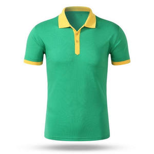 เสื้อโปโลถักไหมพรมสีพื้นเรียบง่าย สไตล์พื้นฐาน กระดุมติด ผ้าฝ้าย 100% แขนสั้น เสื้อสเวตเตอร์ผู้ชาย - Product Image 1