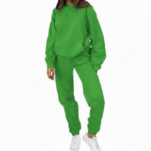 Compre el Conjunto Deportivo Informal con Capucha y Estampado de Última Moda para Mujer y el Conjunto Deportivo para Correr Más Vendido - Nuevo Conjunto Deportivo con Logotipo - Product Image 1