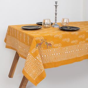 Nappe en coton imprimée à la main Dabu au design traditionnel, couverture de table de luxe pour mariages, fêtes en plein air et décoration intérieure - Product Image 6