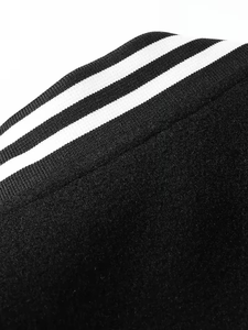 Chaqueta de Béisbol con Cuello de Botones, Corte Holgado, Mangas con Contraste, Cuello Alto y Cierre de Botones, Ropa Deportiva, Bangladesh - Product Image 5