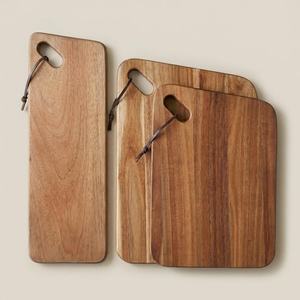 Tabla de cortar de madera de acacia rústica con asa, juego de tablas de servir para cocina, tabla de embutidos y pan. - Product Image 5