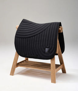 Tapis de selle d'équitation sur mesure de haute qualité, style anglais, matelassé en coton, doux, respirant, confortable, couleur et logo personnalisés, en laine - Product Image 1