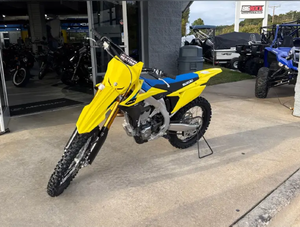 Nueva Motocicleta de Motocross Suzuki RM-Z450 450cc 2025-2026, Entrega a Nivel Nacional, Lista para Enviar - Product Image 1